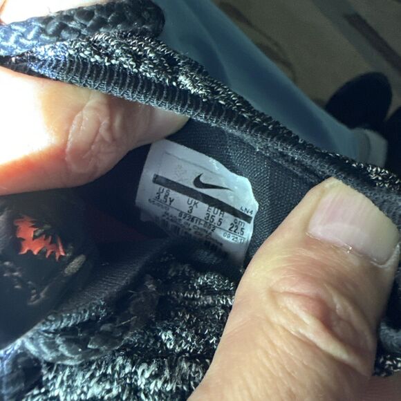 Nike Zoom Lebron XV 15 “Ashes” Black Oreo GS Size 3.5Y 922811-002 - Picture 2 of 12